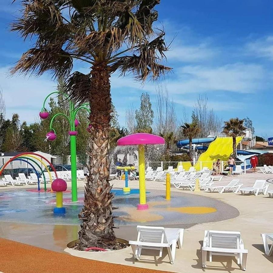 Mobilhome La Carabasse Vias Plage Екстериор снимка