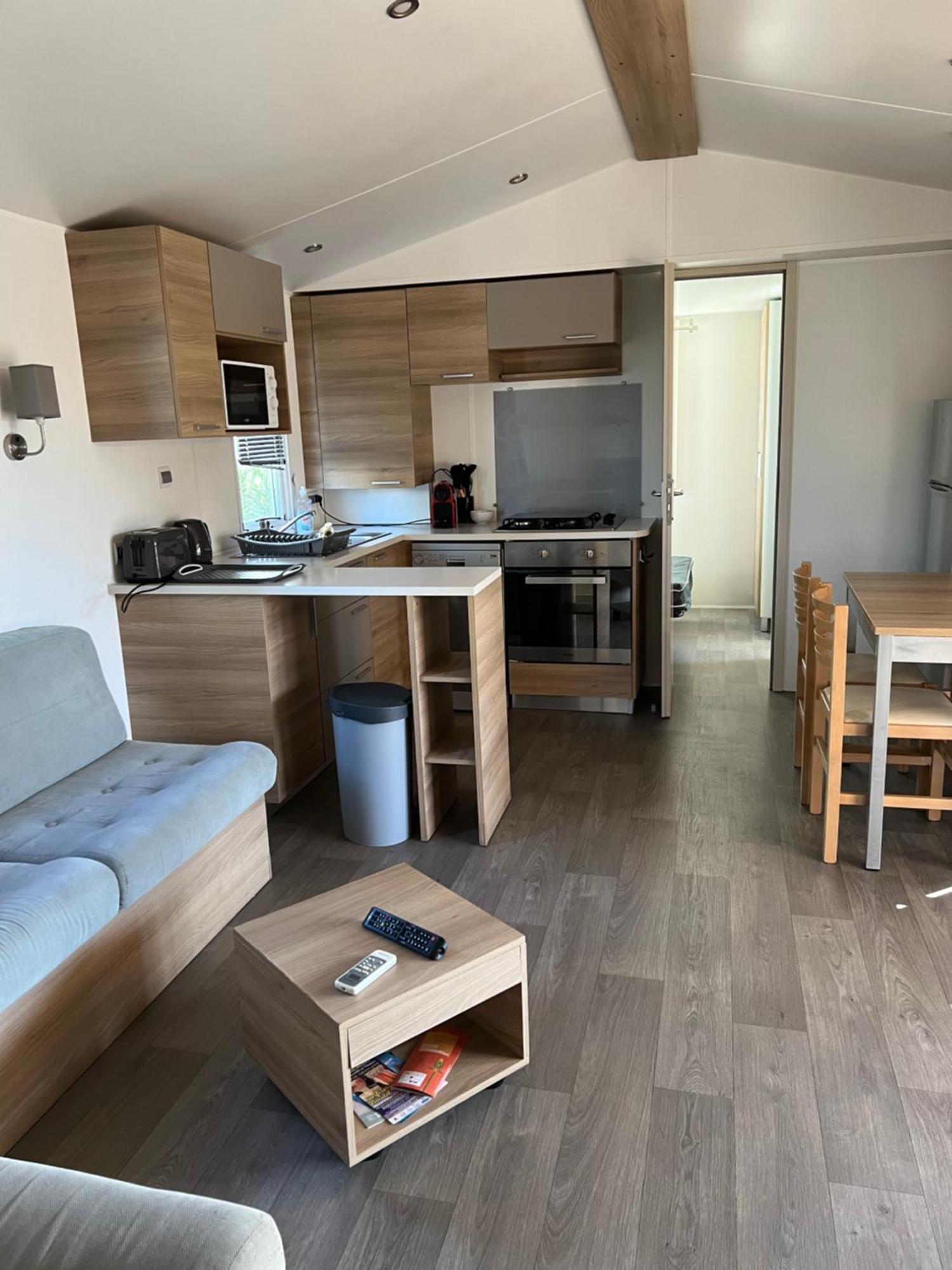Mobilhome La Carabasse Vias Plage Екстериор снимка