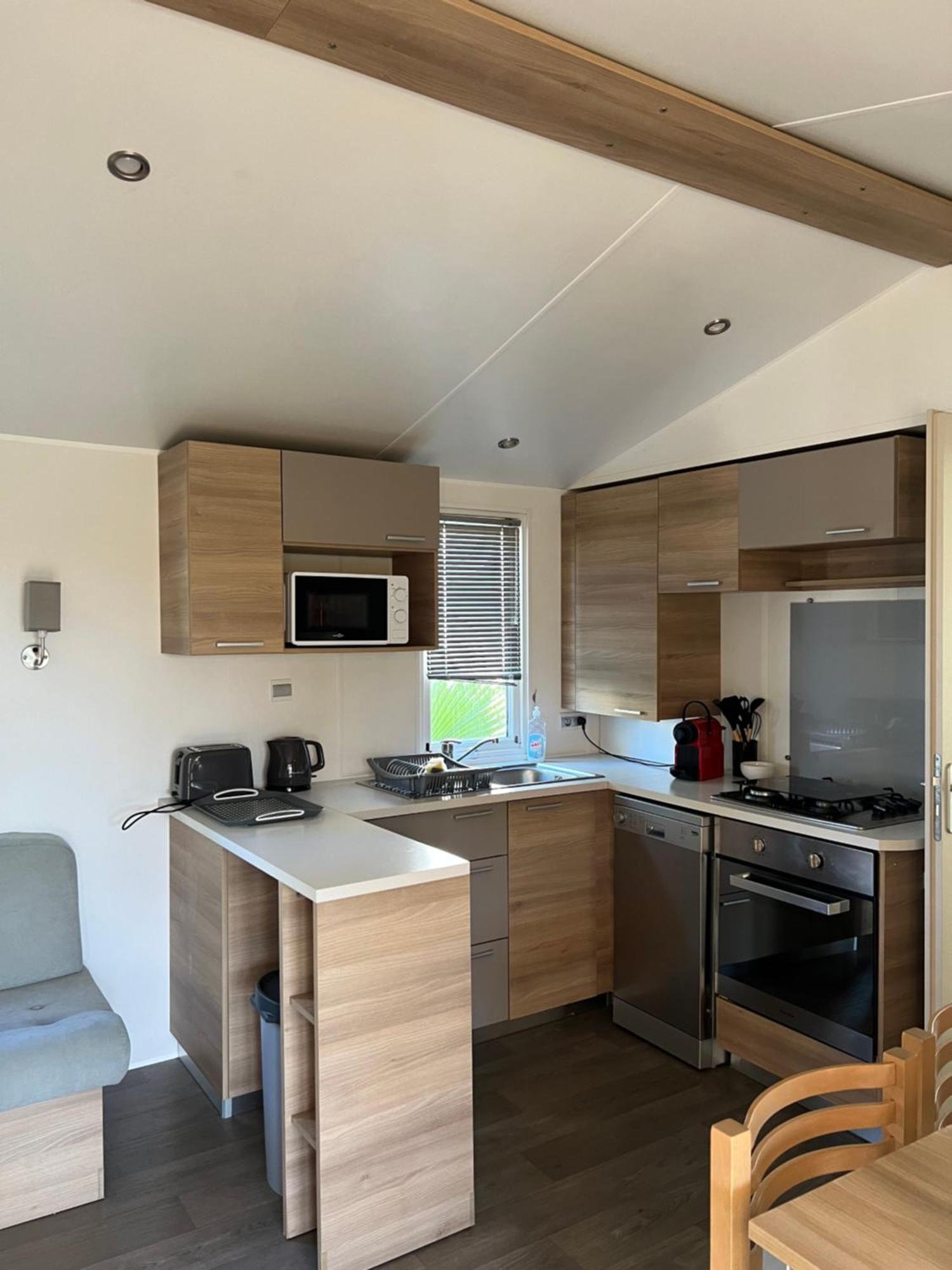 Mobilhome La Carabasse Vias Plage Екстериор снимка