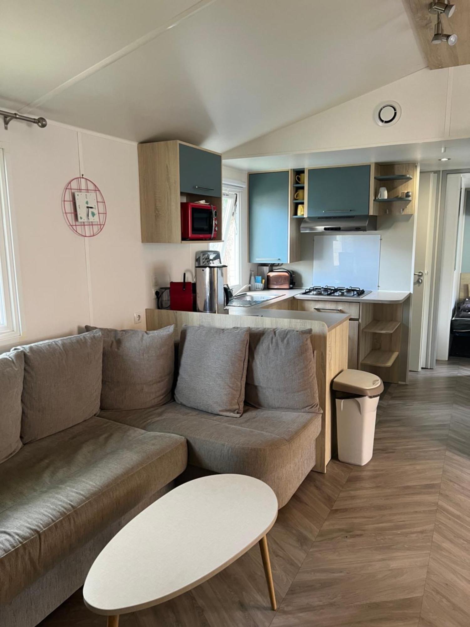 Mobilhome La Carabasse Vias Plage Екстериор снимка