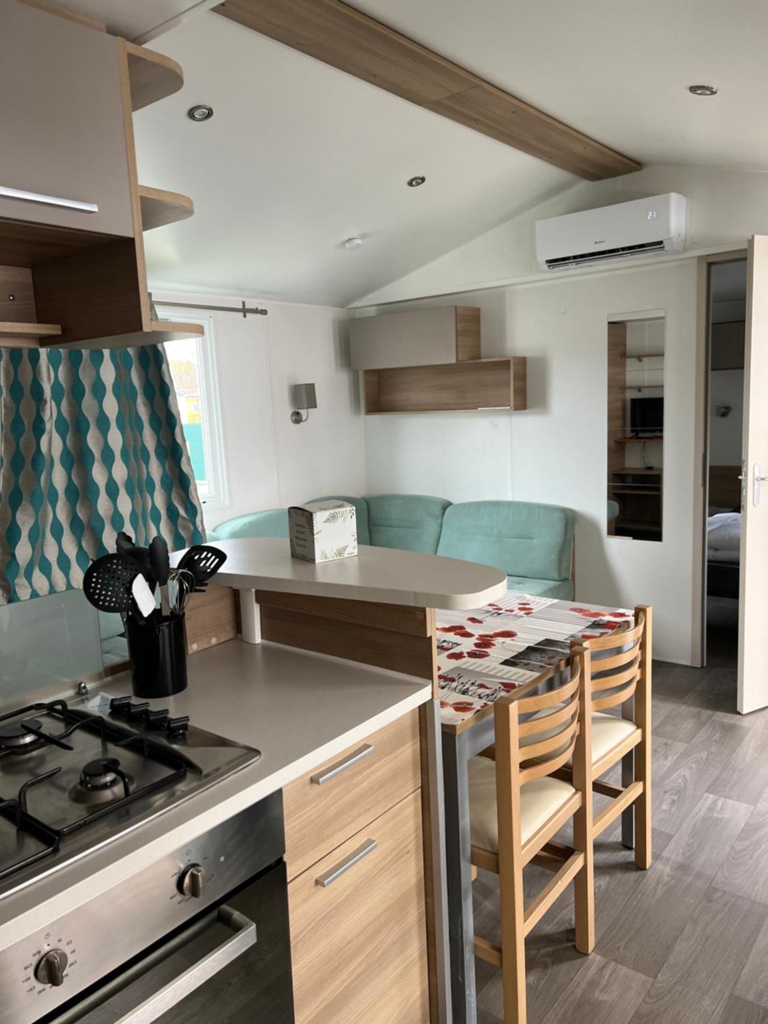 Mobilhome La Carabasse Vias Plage Екстериор снимка